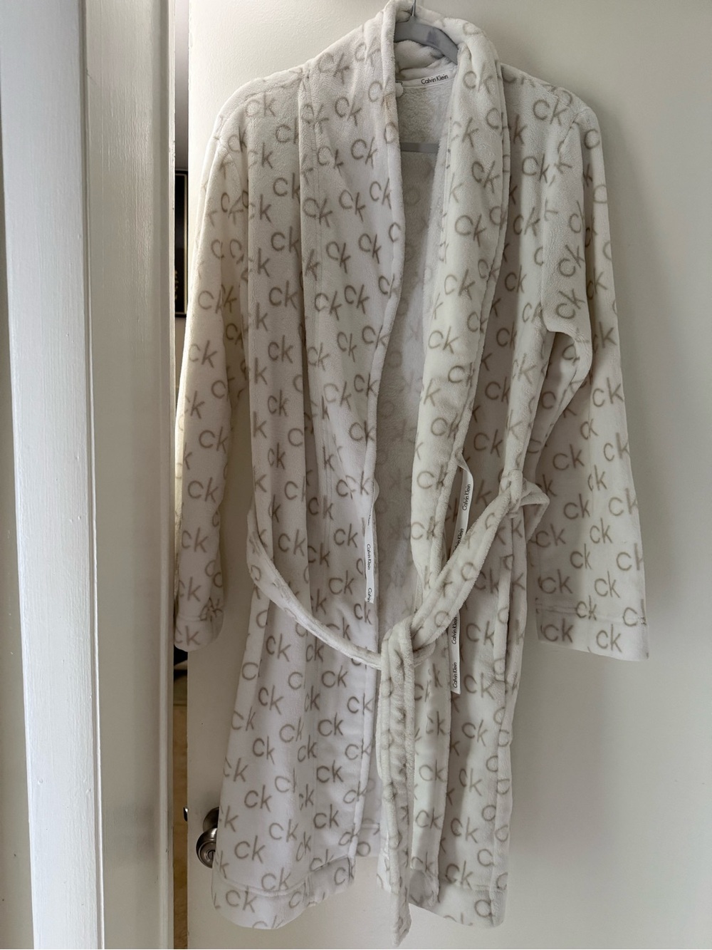 Calvin Klein Cream & Beige Logo Plush Robe